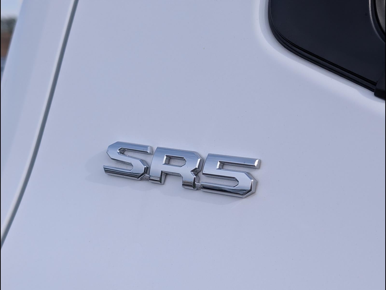 2024 Toyota Tundra 4WD SR5