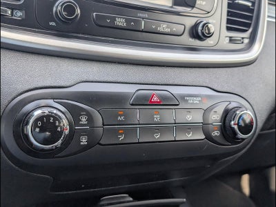 2018 Kia Sorento L