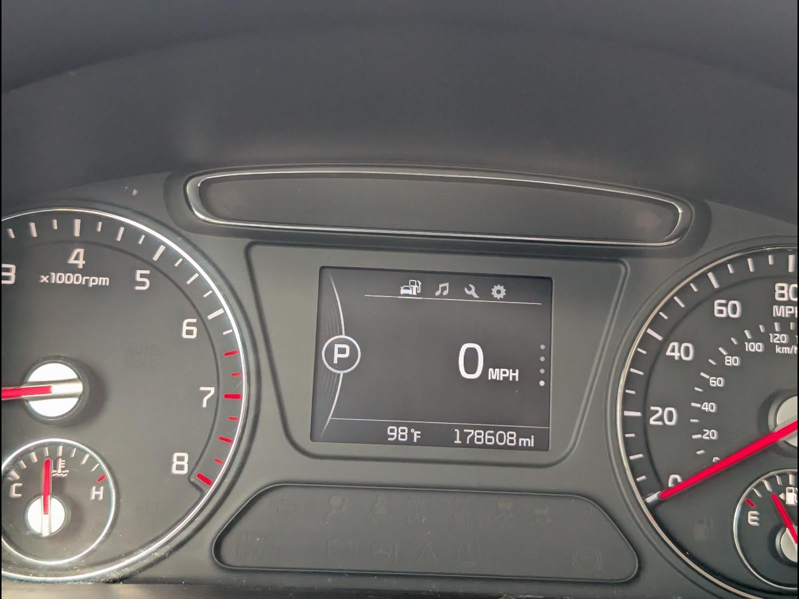 2018 Kia Sorento L
