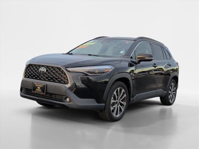 2024 Toyota Corolla Cross XLE