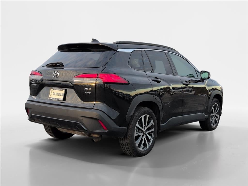 2024 Toyota Corolla Cross XLE