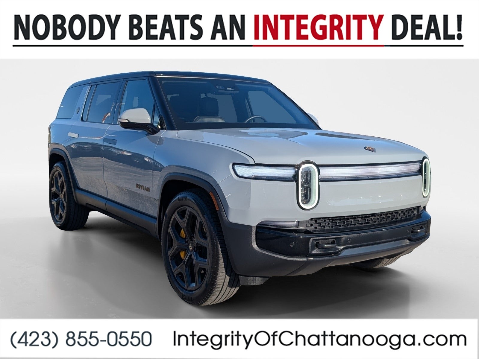 2026 Rivian R1S Base