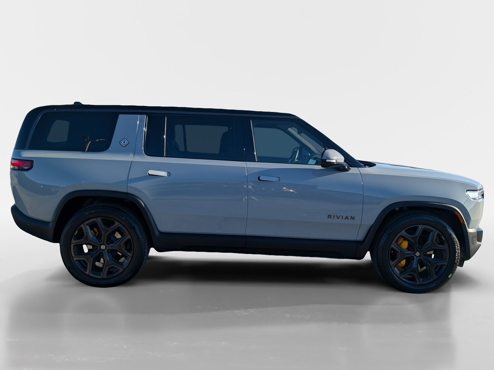 2026 RIVIAN R1S Tri Motor Max Pack