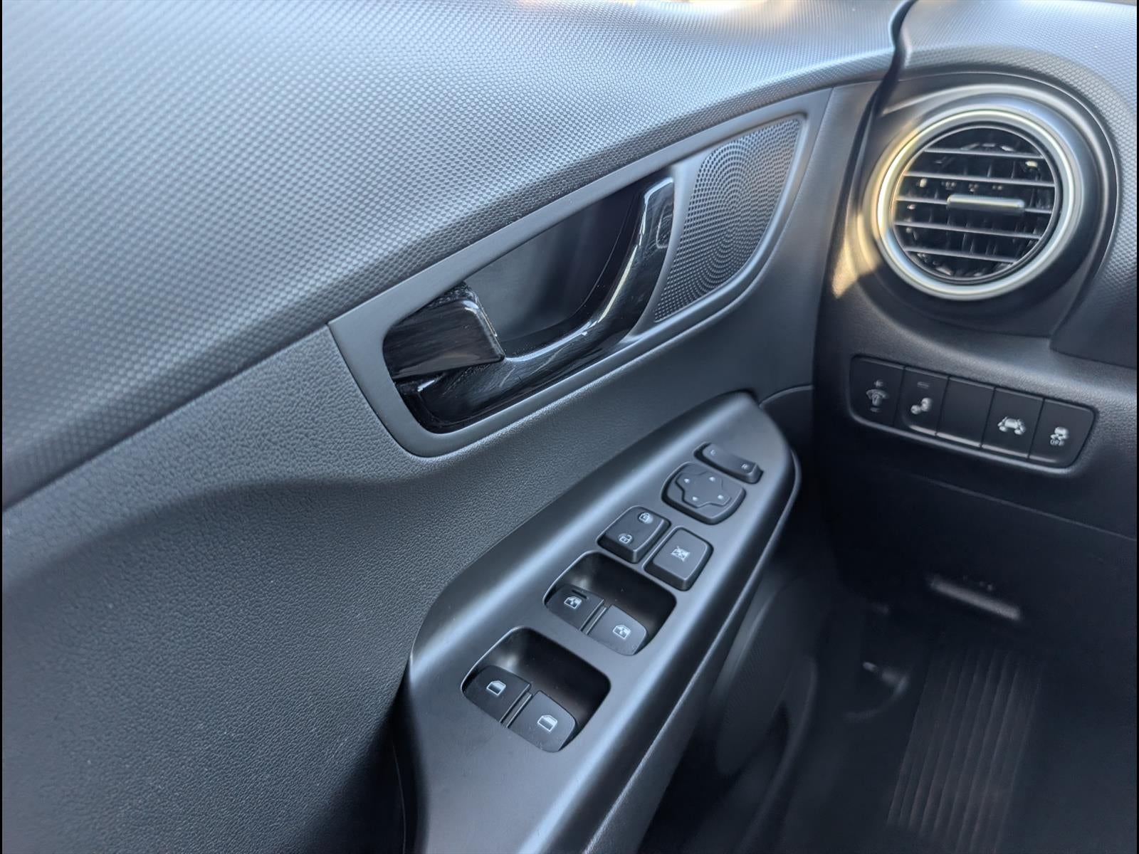 2021 Hyundai Kona NIGHT