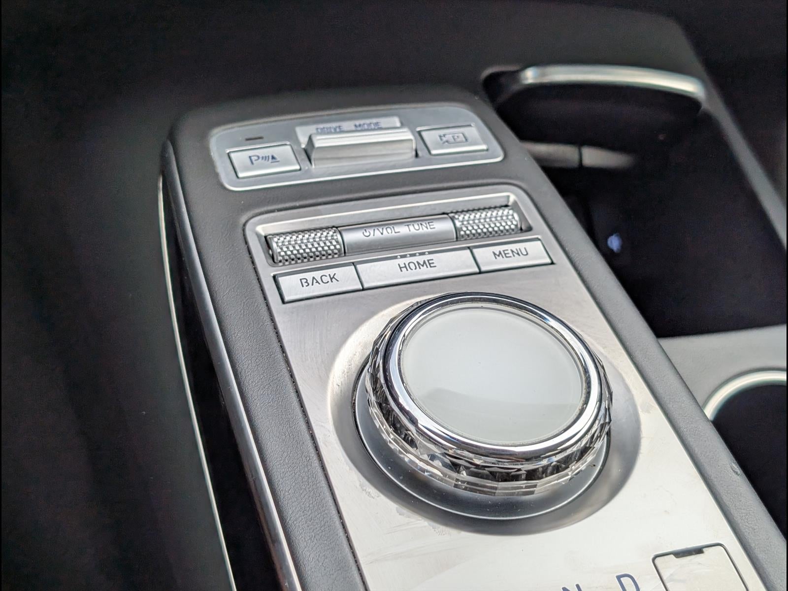 2025 Genesis GV70 2.5T