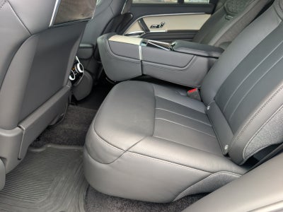 2024 Land Rover Range Rover SV