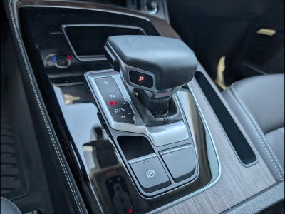 2022 Audi Q5 S line Premium Plus