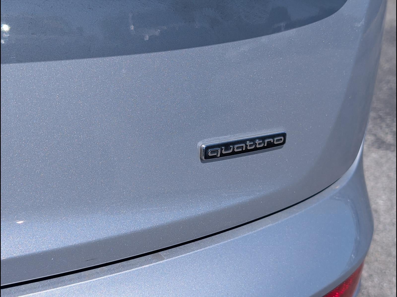 2022 Audi Q5 S line Premium Plus