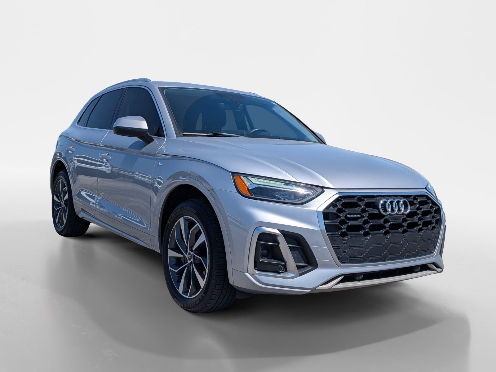 2022 Audi Q5 S line Premium Plus