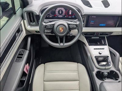 2024 Porsche Cayenne AWD