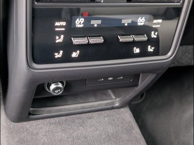 2024 Porsche Cayenne AWD