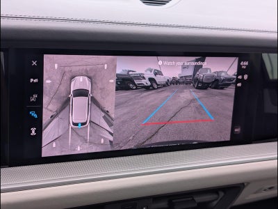 2024 Porsche Cayenne AWD