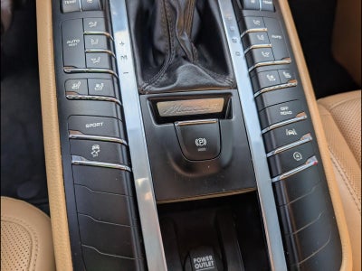 2017 Porsche Macan S