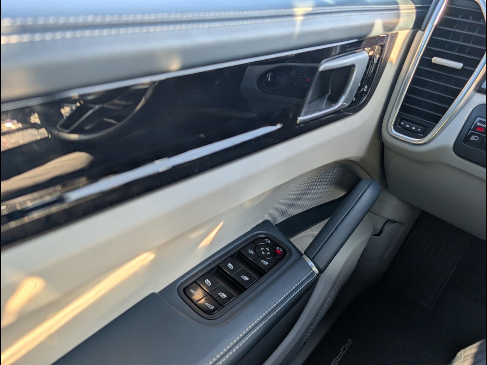 2021 Porsche Cayenne S