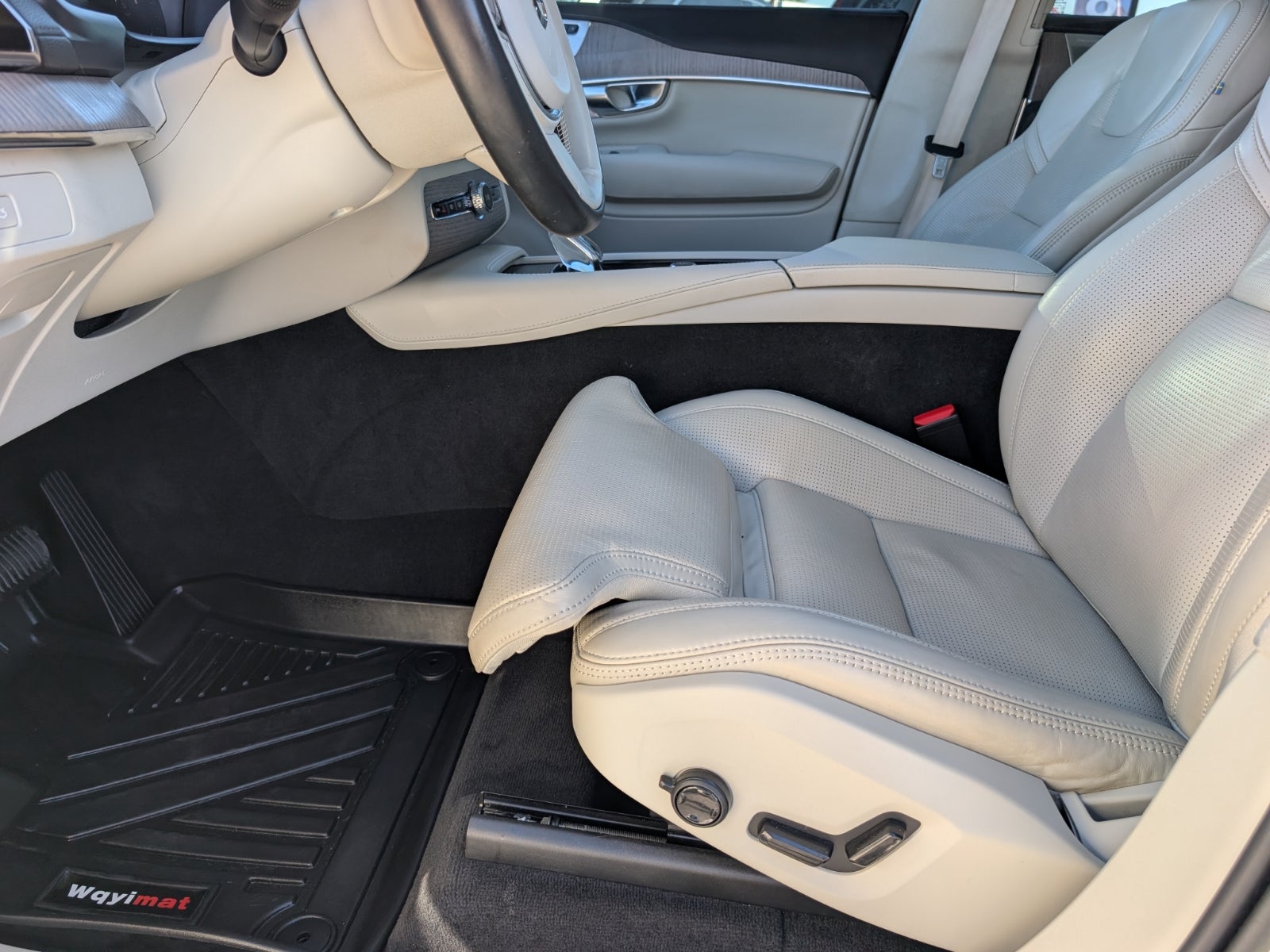 2023 Volvo XC90 Ultimate
