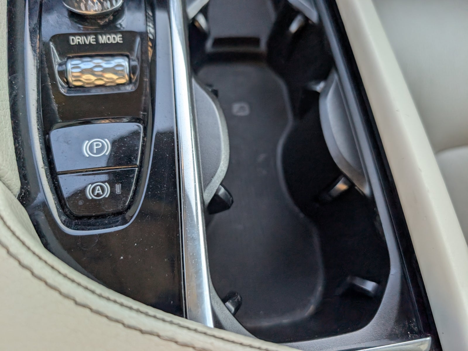 2020 Volvo XC90 Momentum