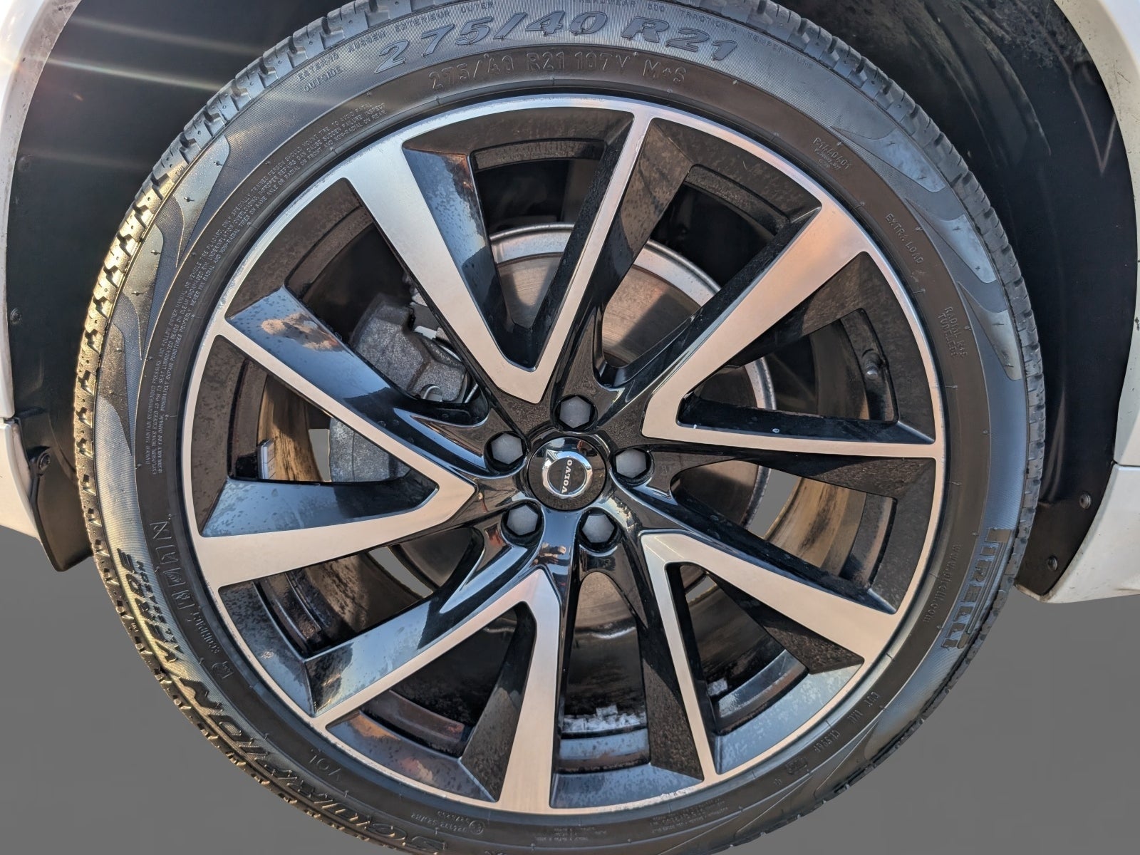 2020 Volvo XC90 Momentum