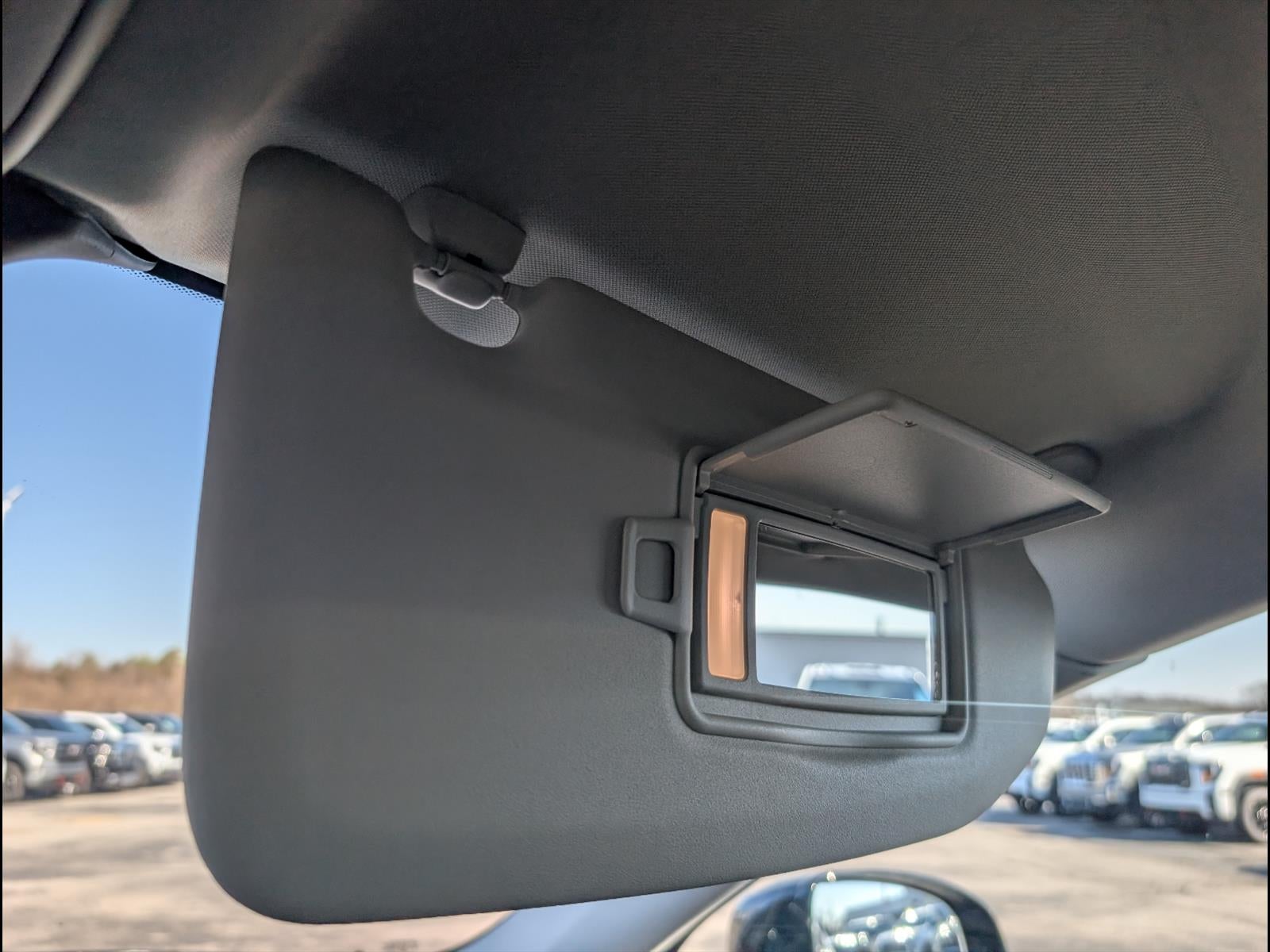 2023 Volvo XC60 Recharge Plug-In Hyb Ultimate Dark Theme