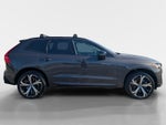 2023 Volvo XC60 Recharge Plug-In Hyb Ultimate Dark Theme